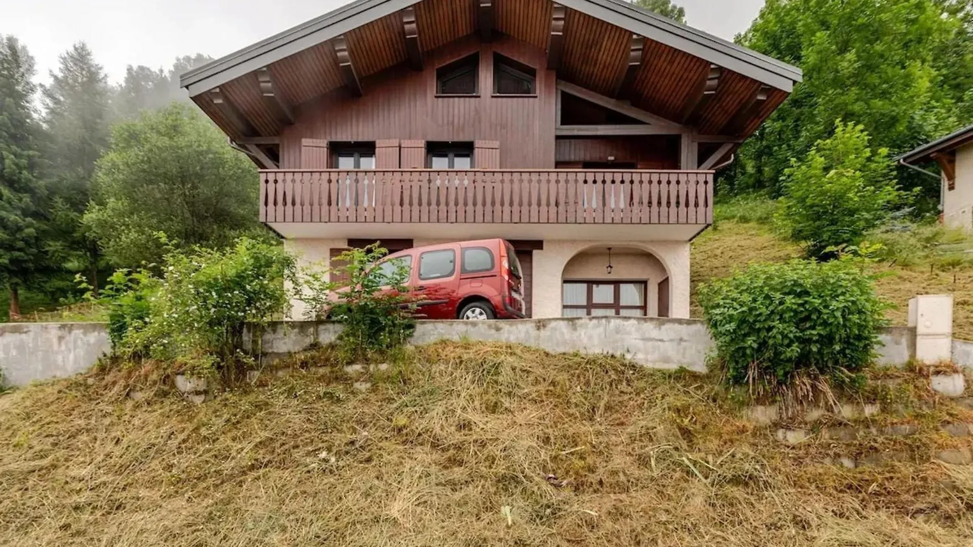 Chalet Confortable Avec Vue Sur La Montagne A Peisey-Nancroix