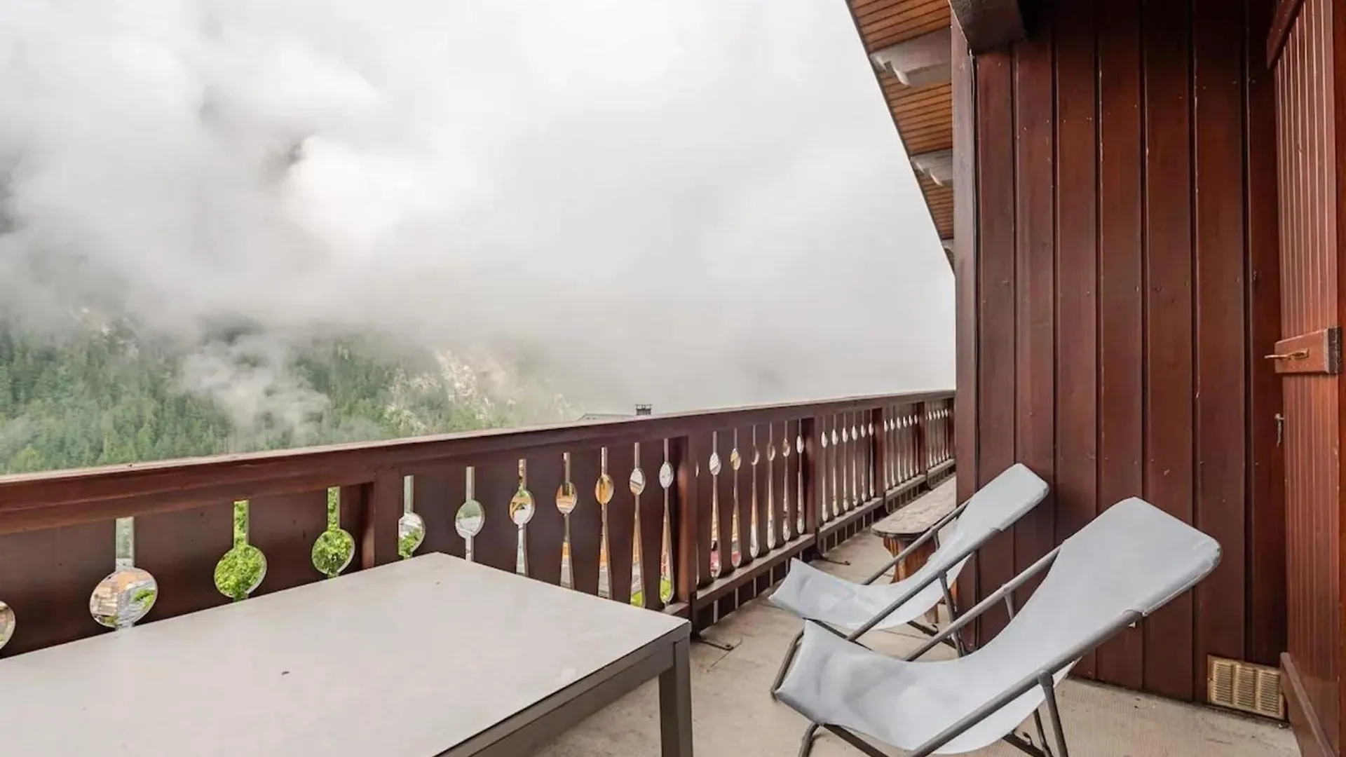 Chalet Confortable Avec Vue Sur La Montagne A Peisey-Nancroix